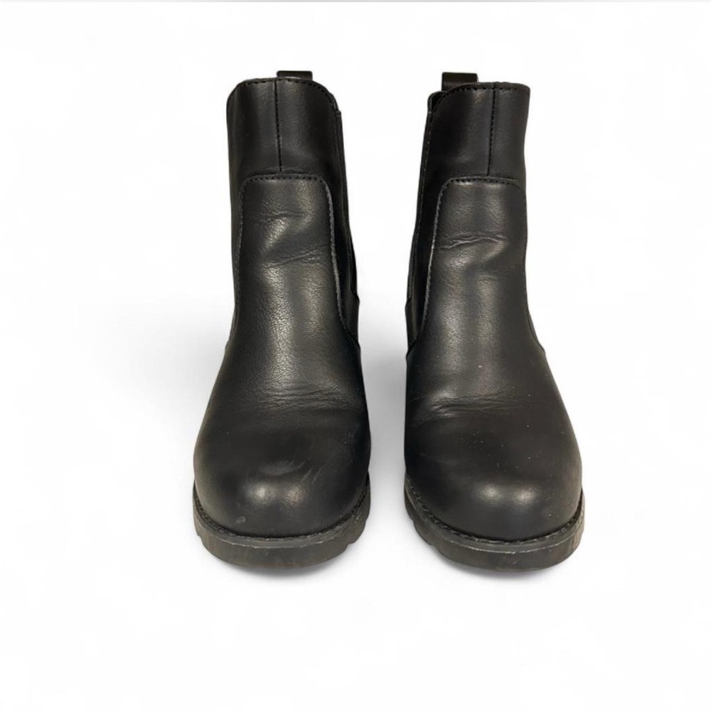 Universal Thread Black Ankle Boots